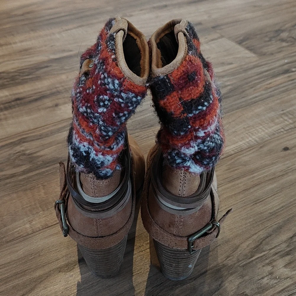 EUC Steve Madden Tolteca Booties - Picture 4 of 10